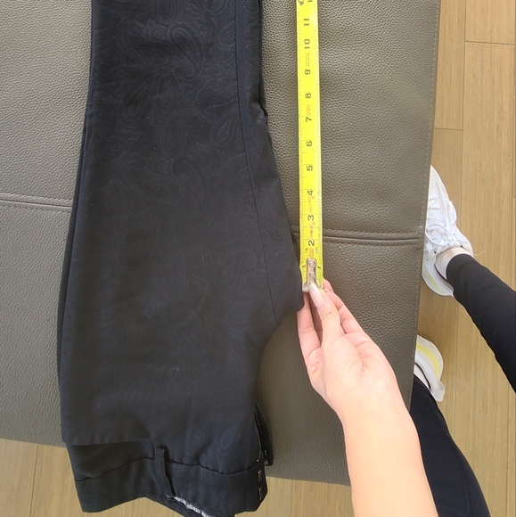 Trousers - Picture 10 of 11